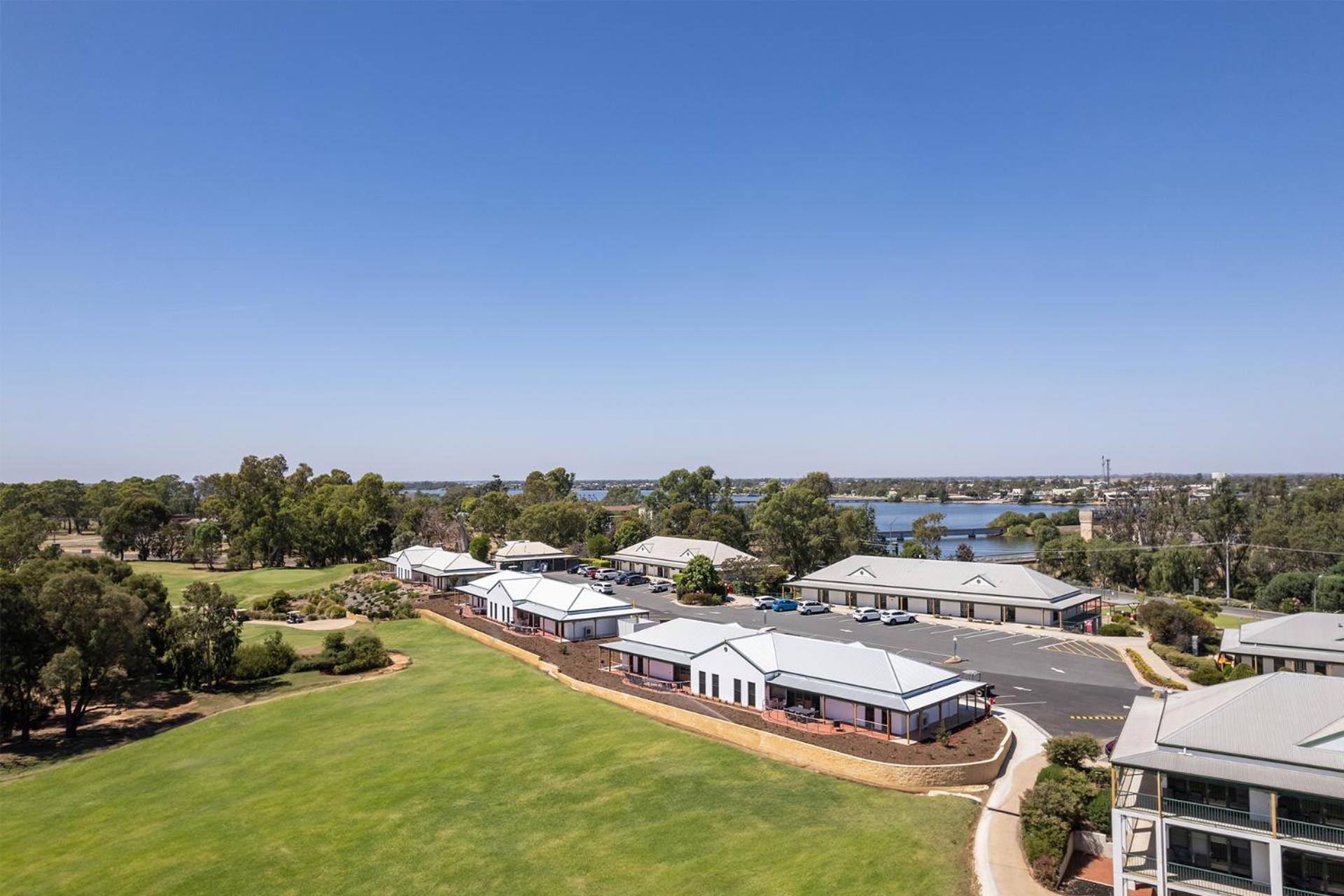 Yarrawonga Mulwala Golf Club Otel Dış mekan fotoğraf The Lakes College, 2017